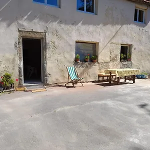 Maisons Du Père Paille , Usclades-et-Rieutord France